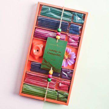 Vismaya Wonders Gift Hamper